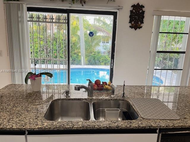 GOLDEN SHORES OCEAN BLVD - Residential