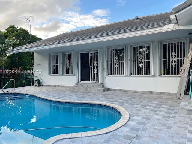 GOLDEN SHORES OCEAN BLVD - Residential