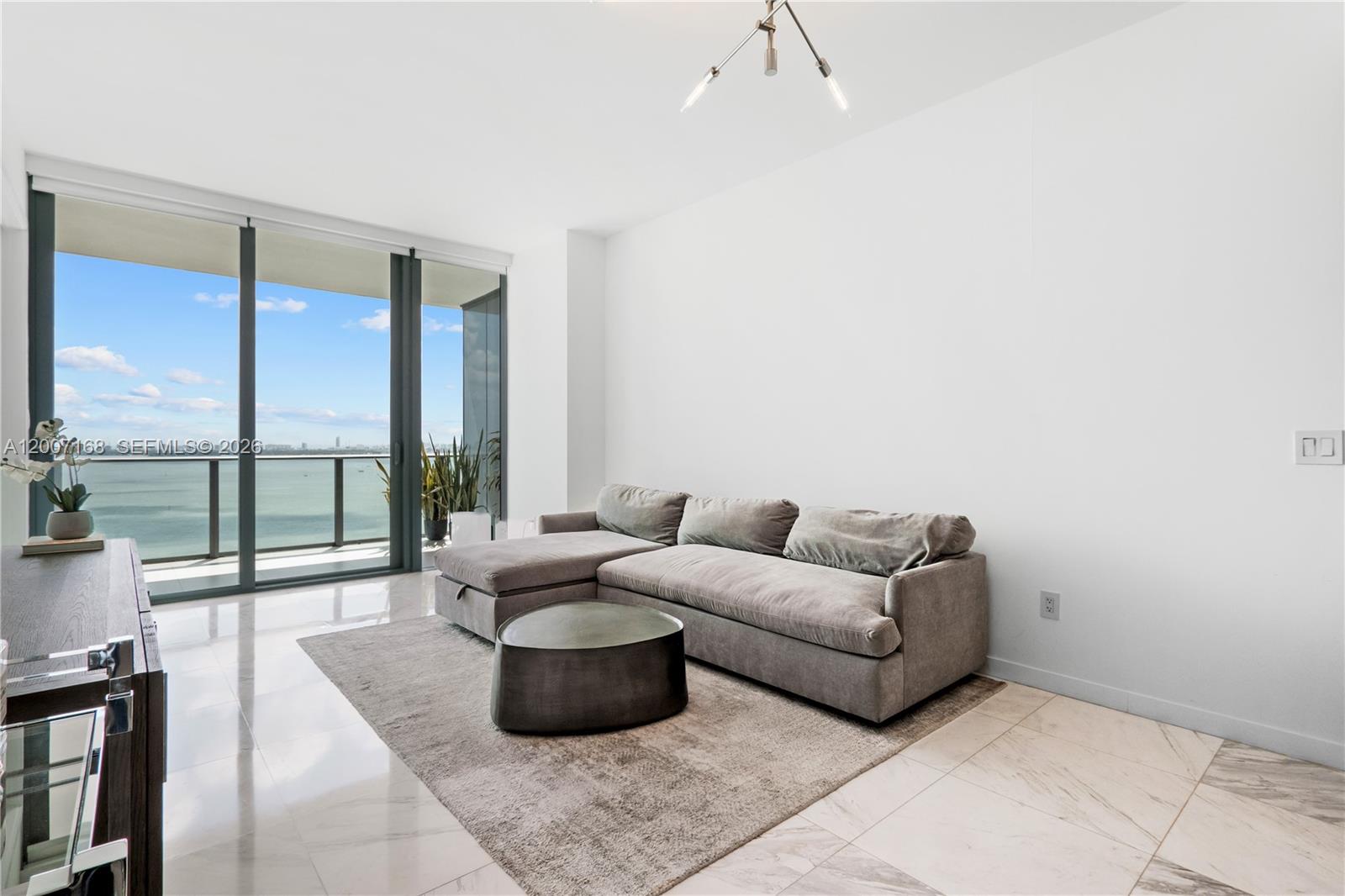 GRAN PARAISO CONDO - Residential