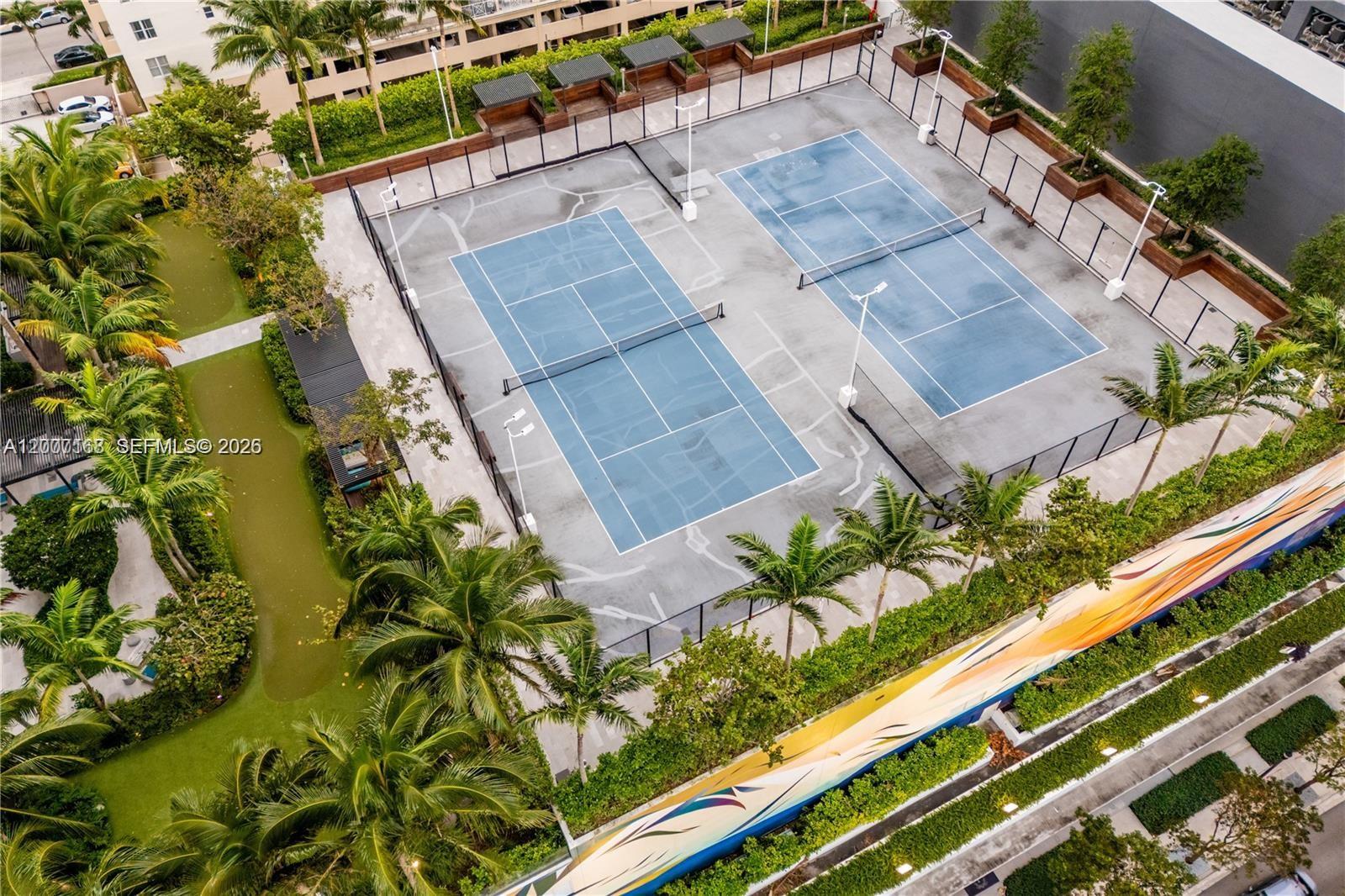 GRAN PARAISO CONDO - Residential