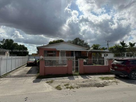 3270 NW 132nd Ter Opa Locka FL 33054