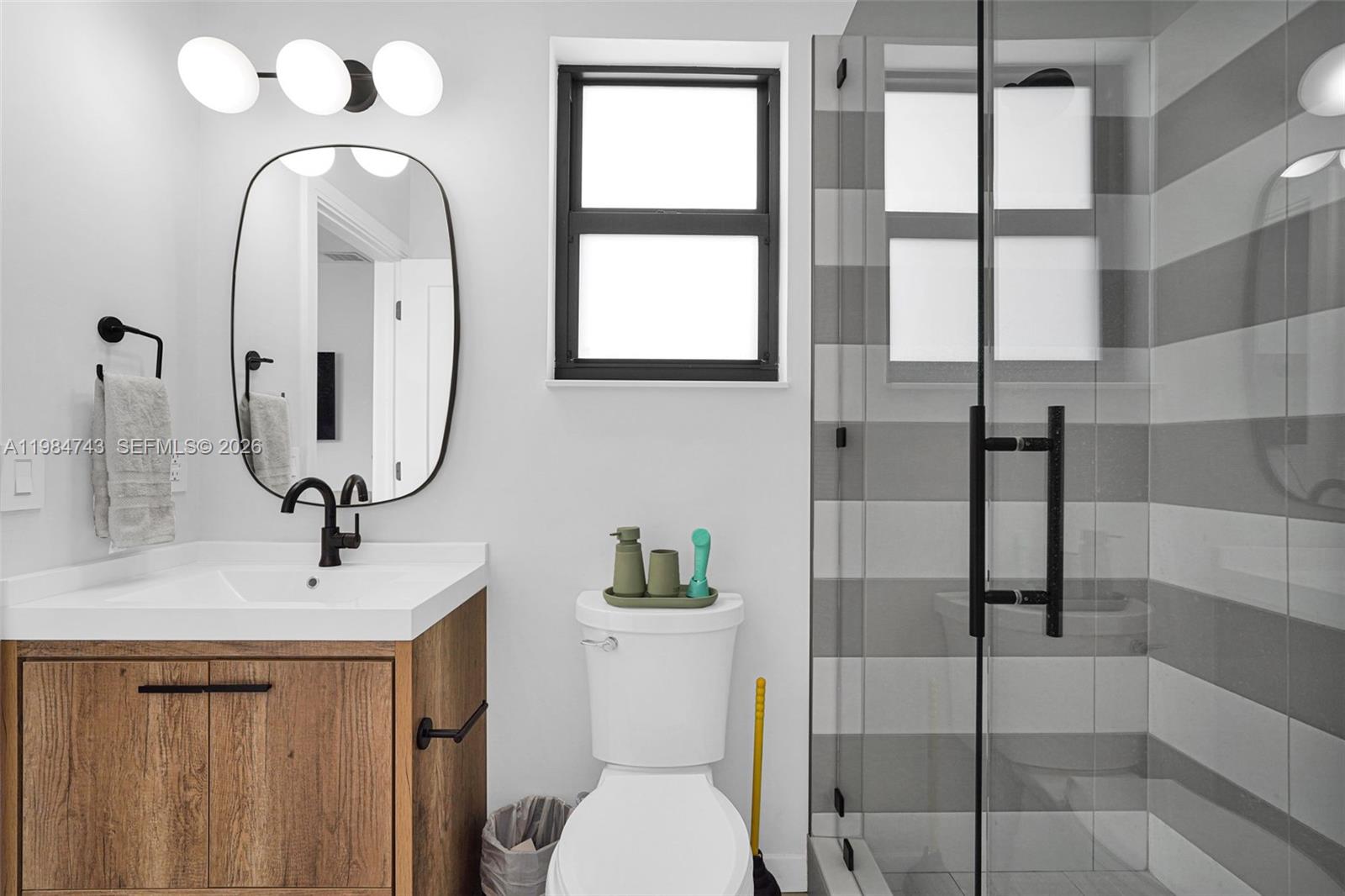 SILVERCREST LAKE ESTATES - Residential