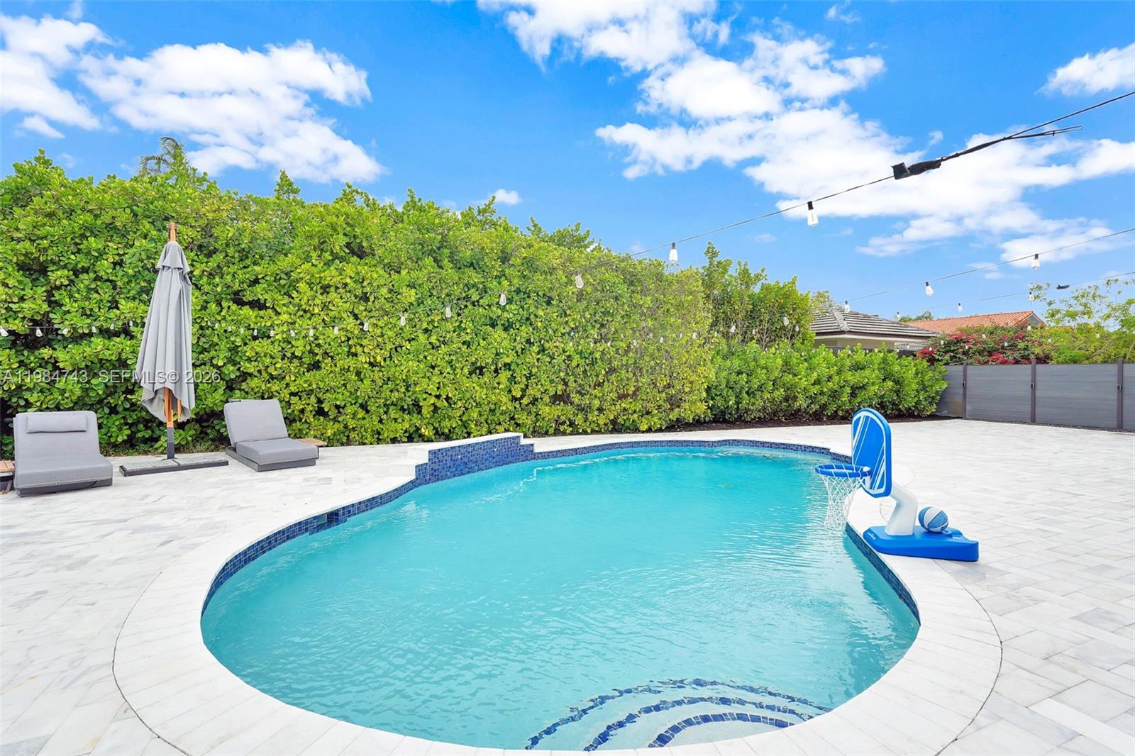 SILVERCREST LAKE ESTATES - Residential