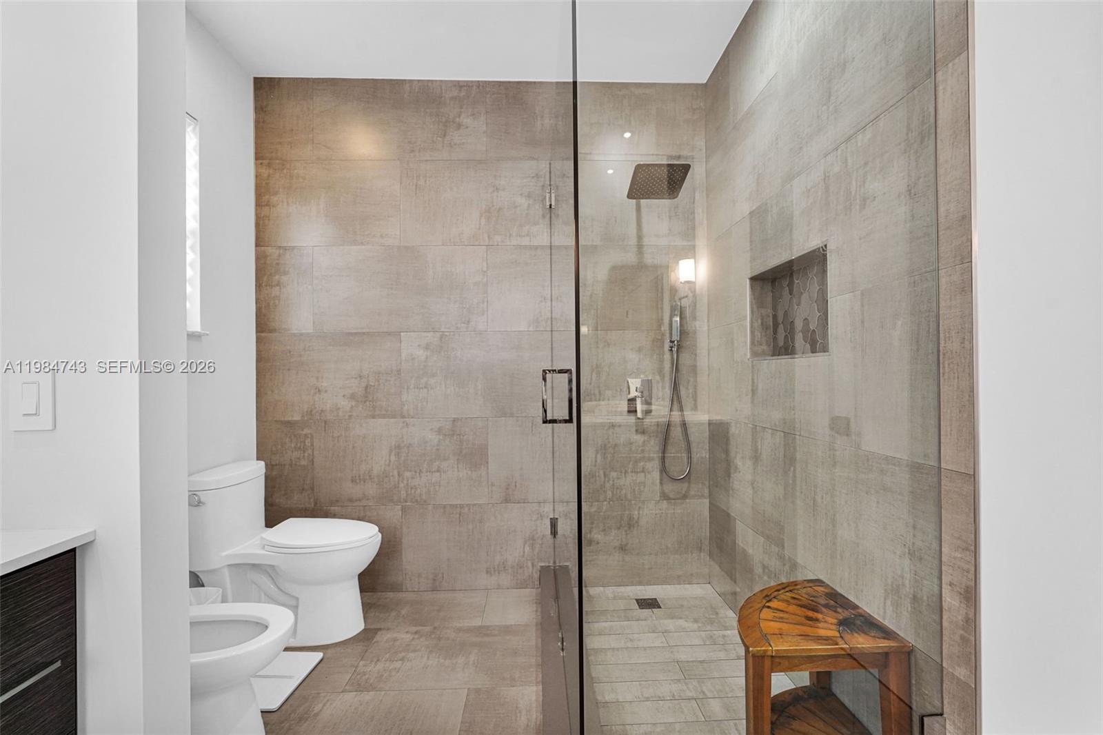 SILVERCREST LAKE ESTATES - Residential