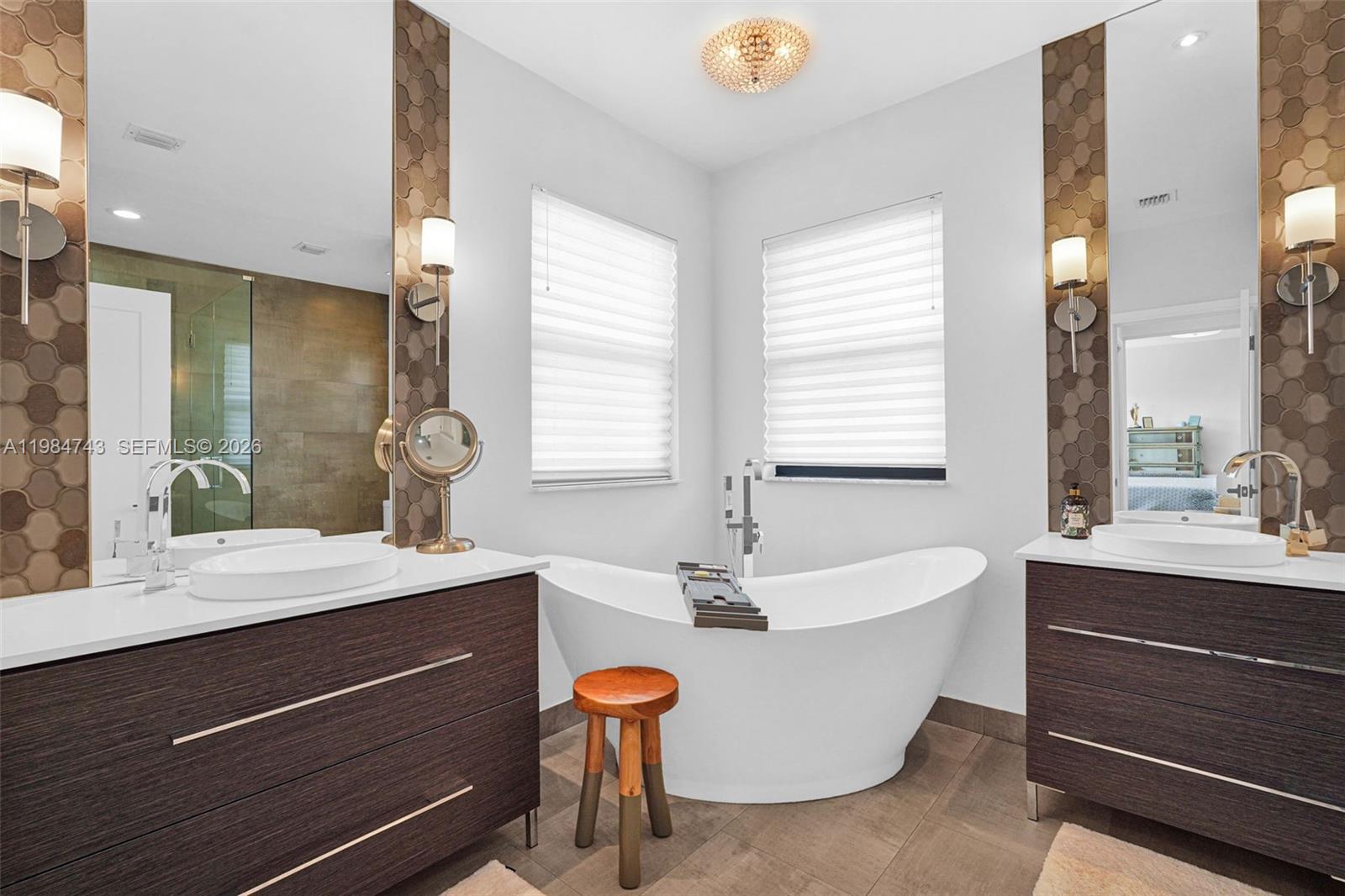 SILVERCREST LAKE ESTATES - Residential