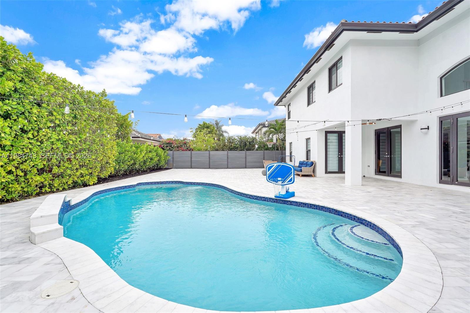 SILVERCREST LAKE ESTATES - Residential