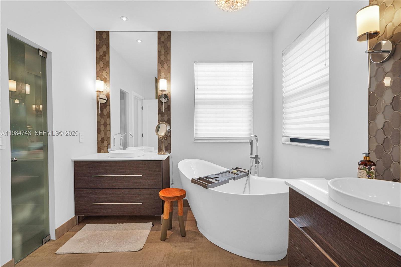 SILVERCREST LAKE ESTATES - Residential