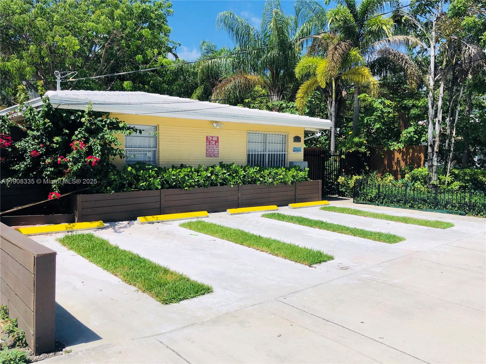 NORTH GATE - Residential Lease