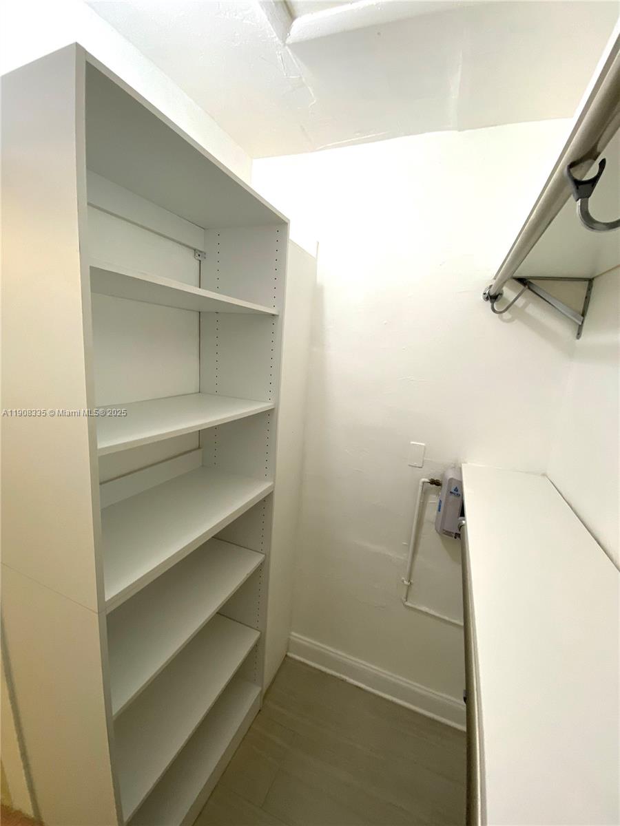 NORTH GATE - Residential Lease