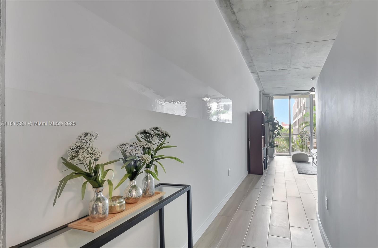 EDGE CONDO - Residential