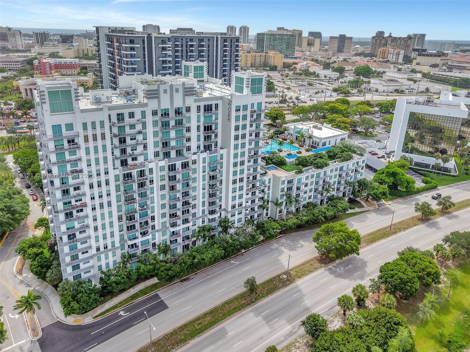 EDGE CONDO - Residential