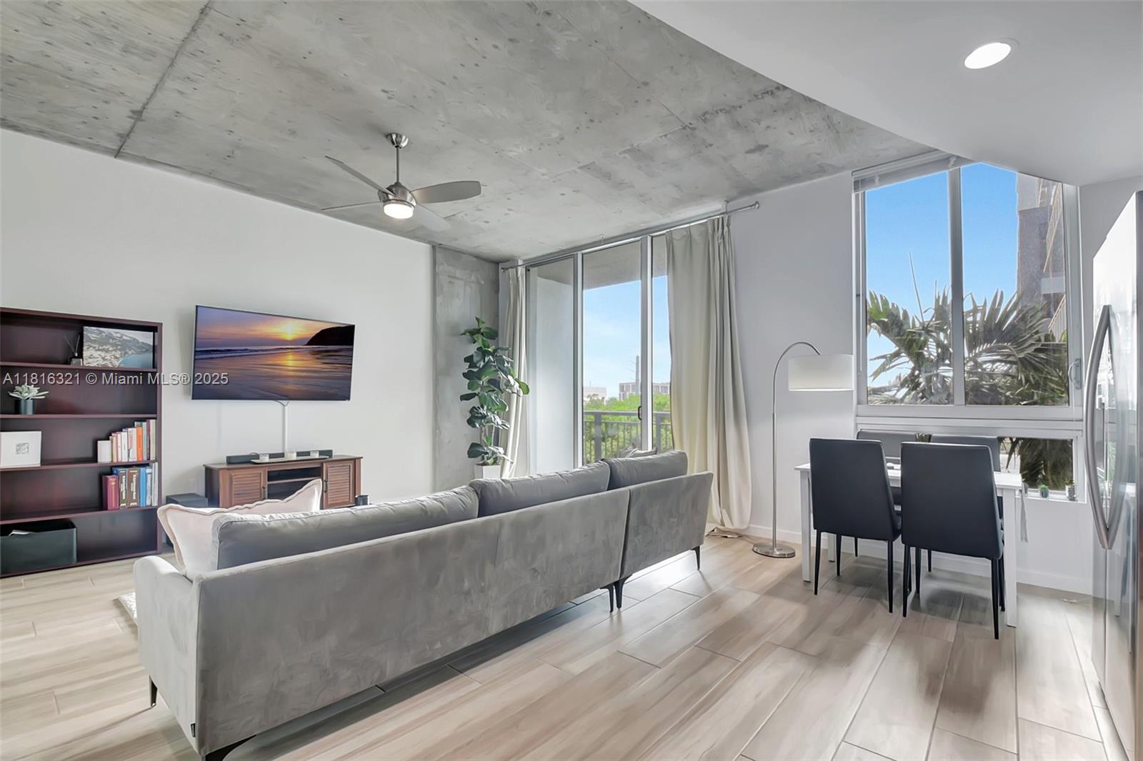 EDGE CONDO - Residential