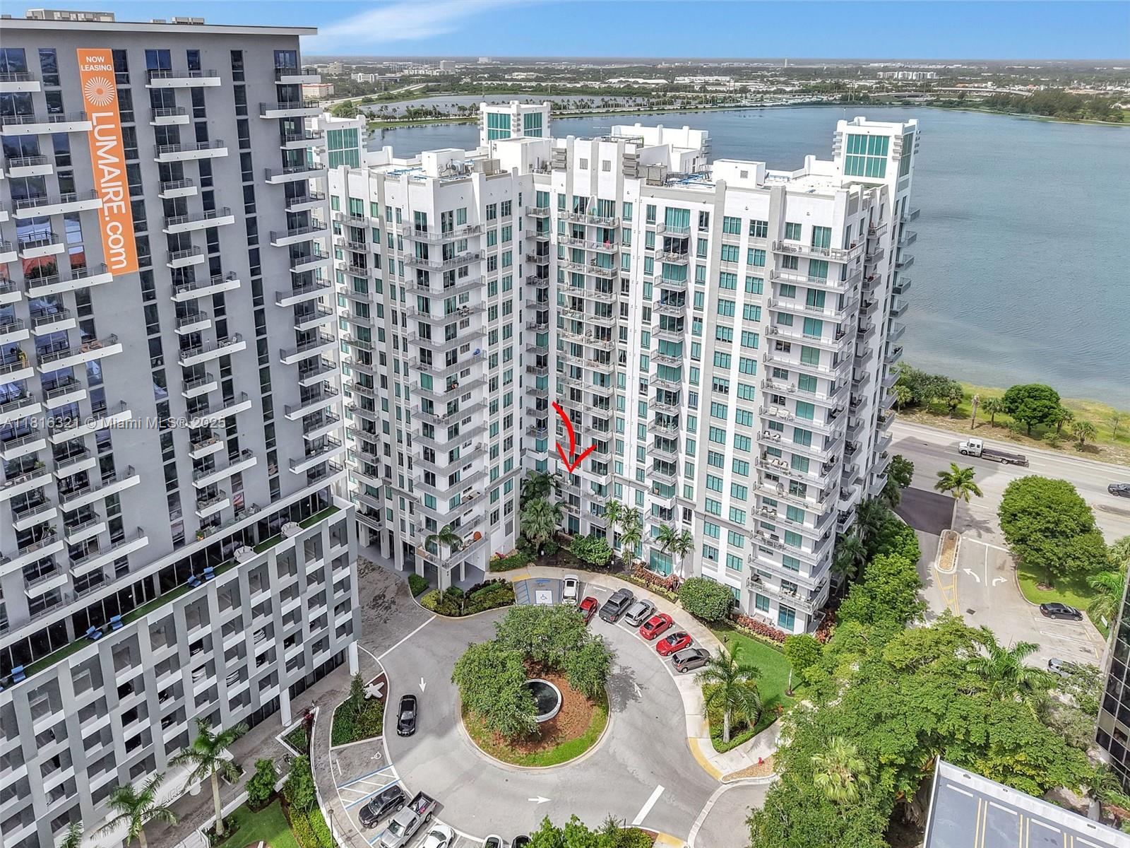 EDGE CONDO - Residential