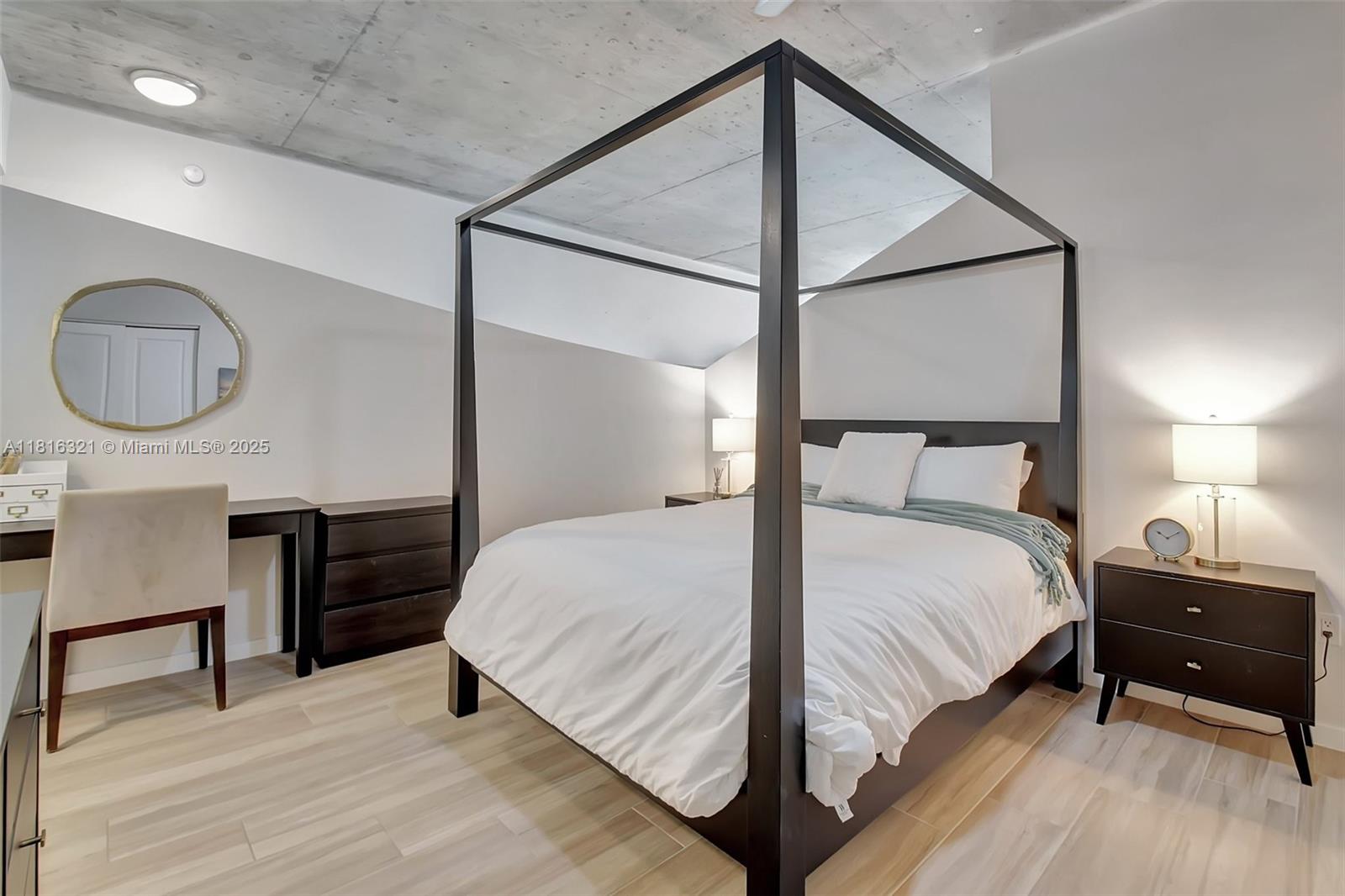EDGE CONDO - Residential