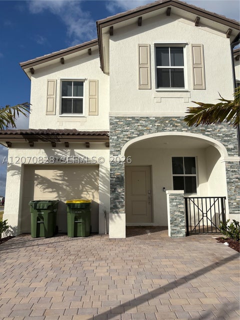 Photo of 2409 SE 28th St, Homestead, FL 33035 (MLS # A12070828)