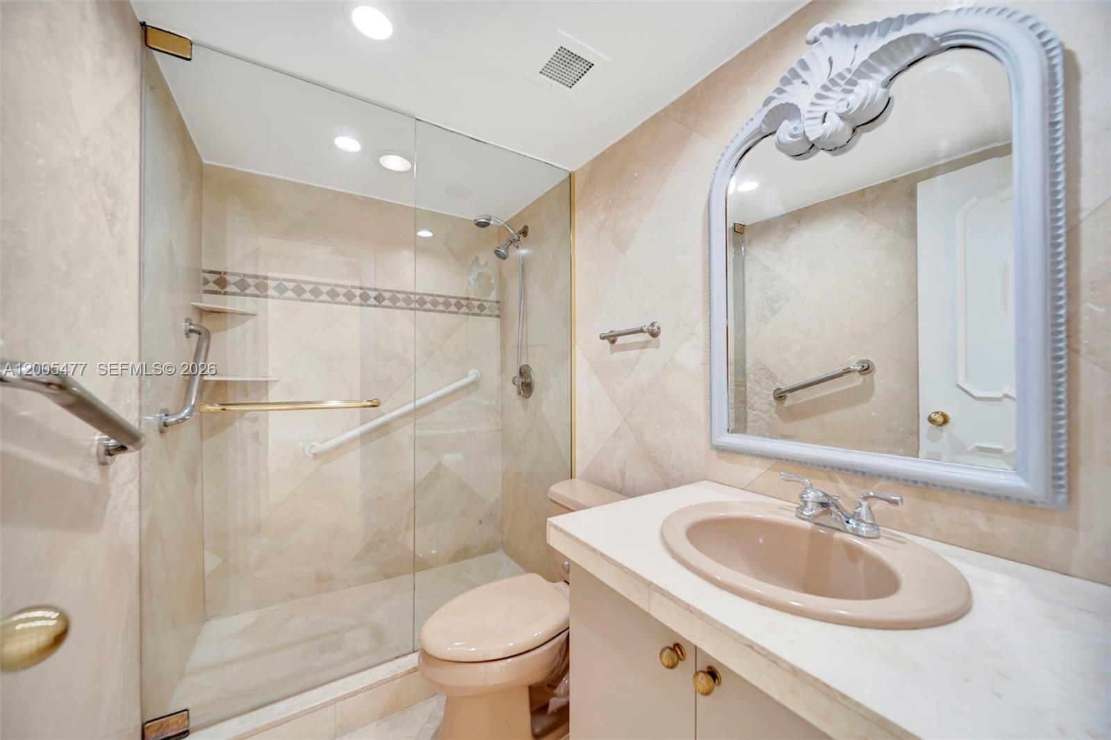 HEMISPHERES CONDO - Residential