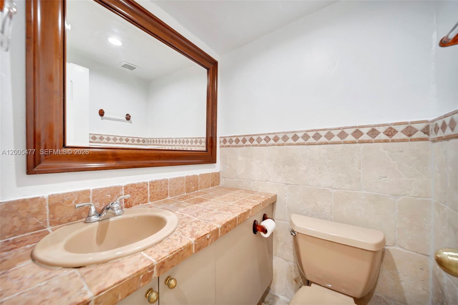 HEMISPHERES CONDO - Residential