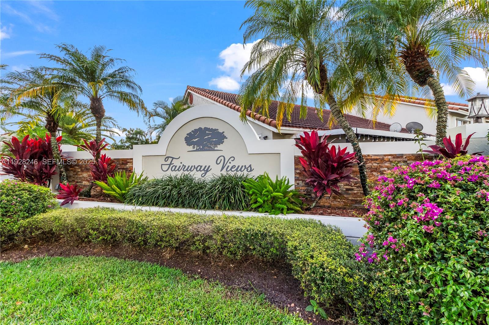 HOLIDAY SPRINGS VILLAGE - Residential Lease