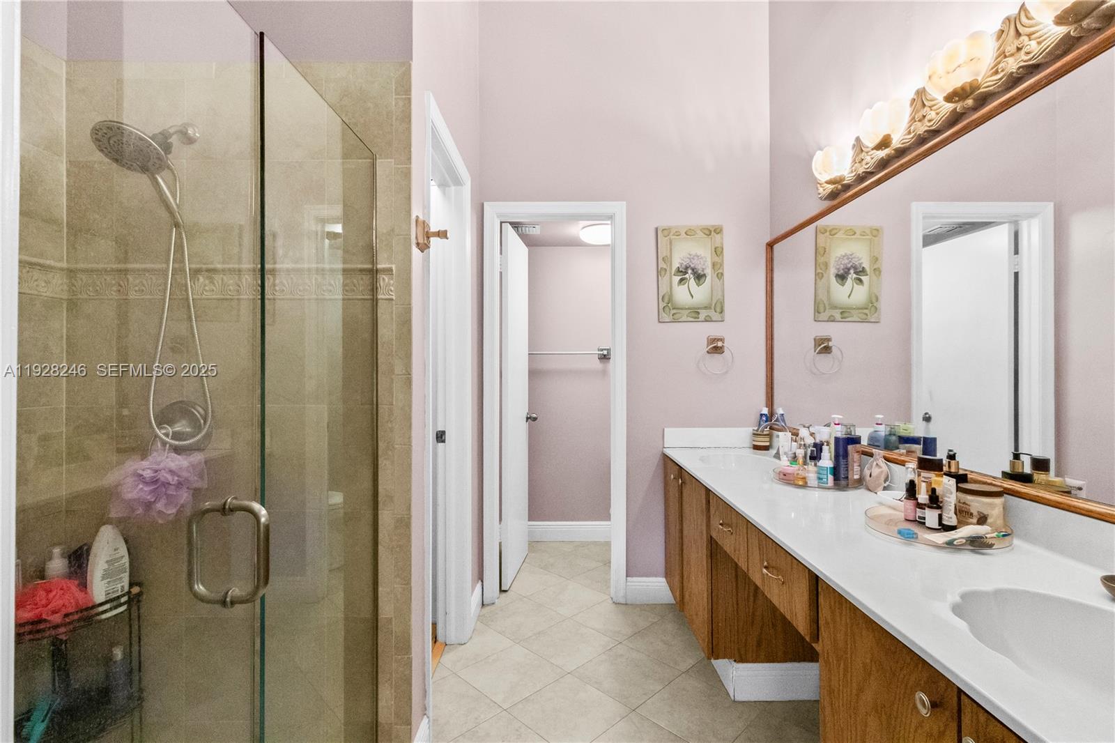 HOLIDAY SPRINGS VILLAGE - Residential Lease