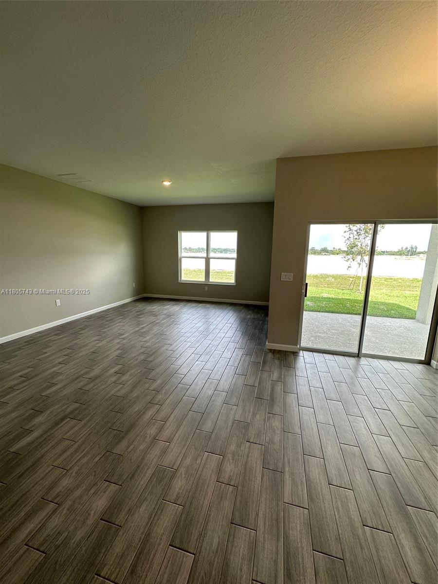 CYPRESS PARK ESTATES - Residential