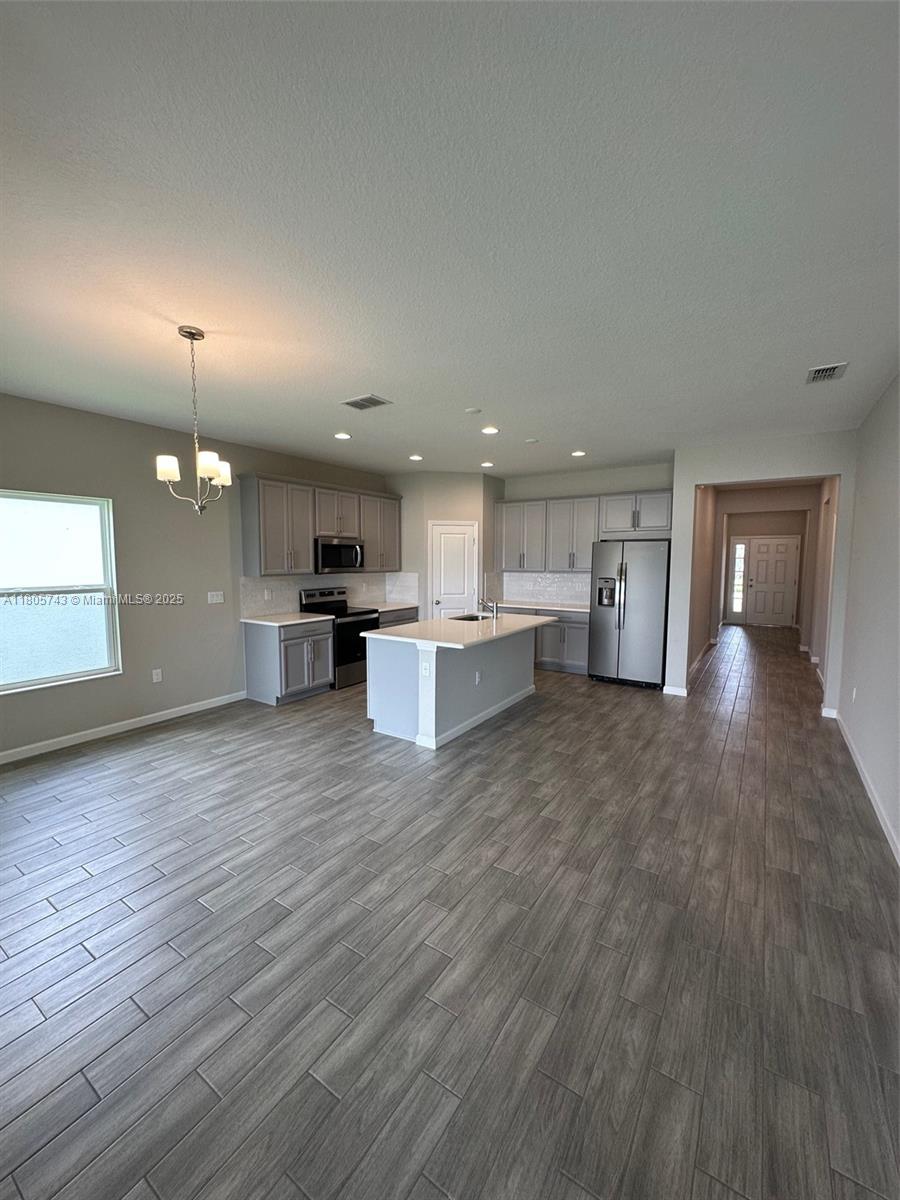 CYPRESS PARK ESTATES - Residential