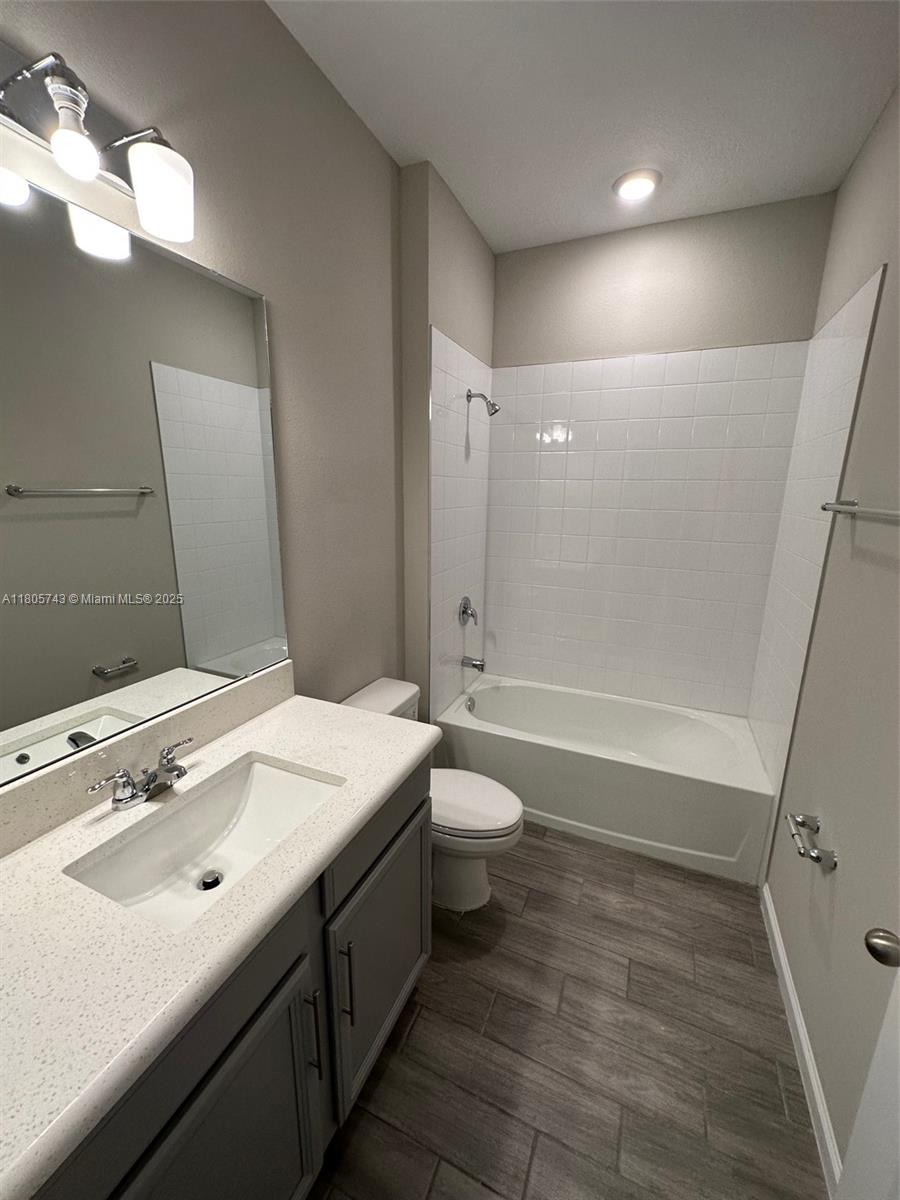 CYPRESS PARK ESTATES - Residential