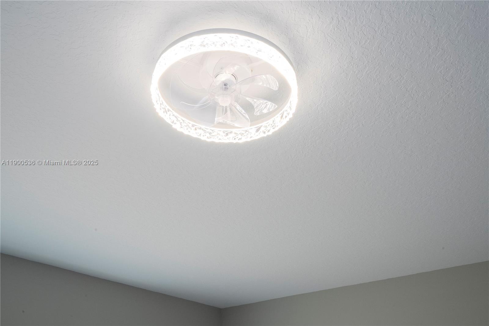 SPRING LAKE VILLAGE III PB - Residential