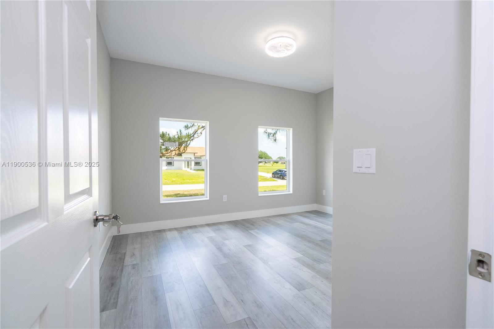 SPRING LAKE VILLAGE III PB - Residential