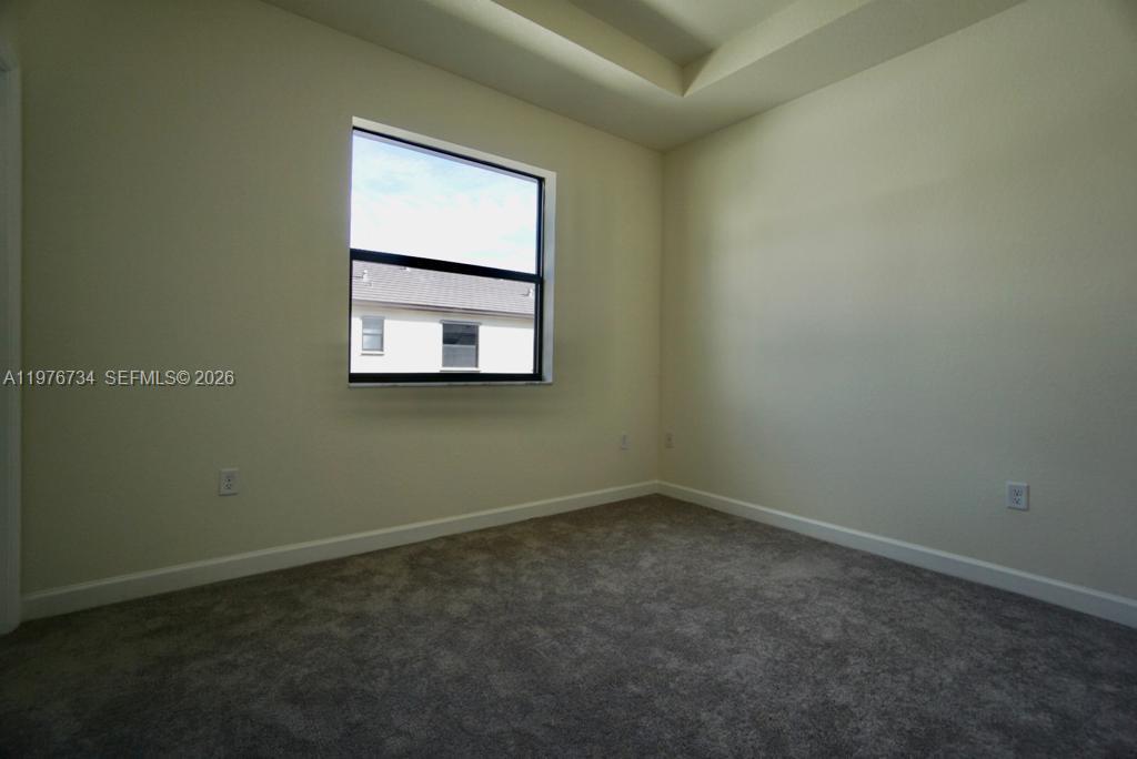 Aquabella - Residential Lease