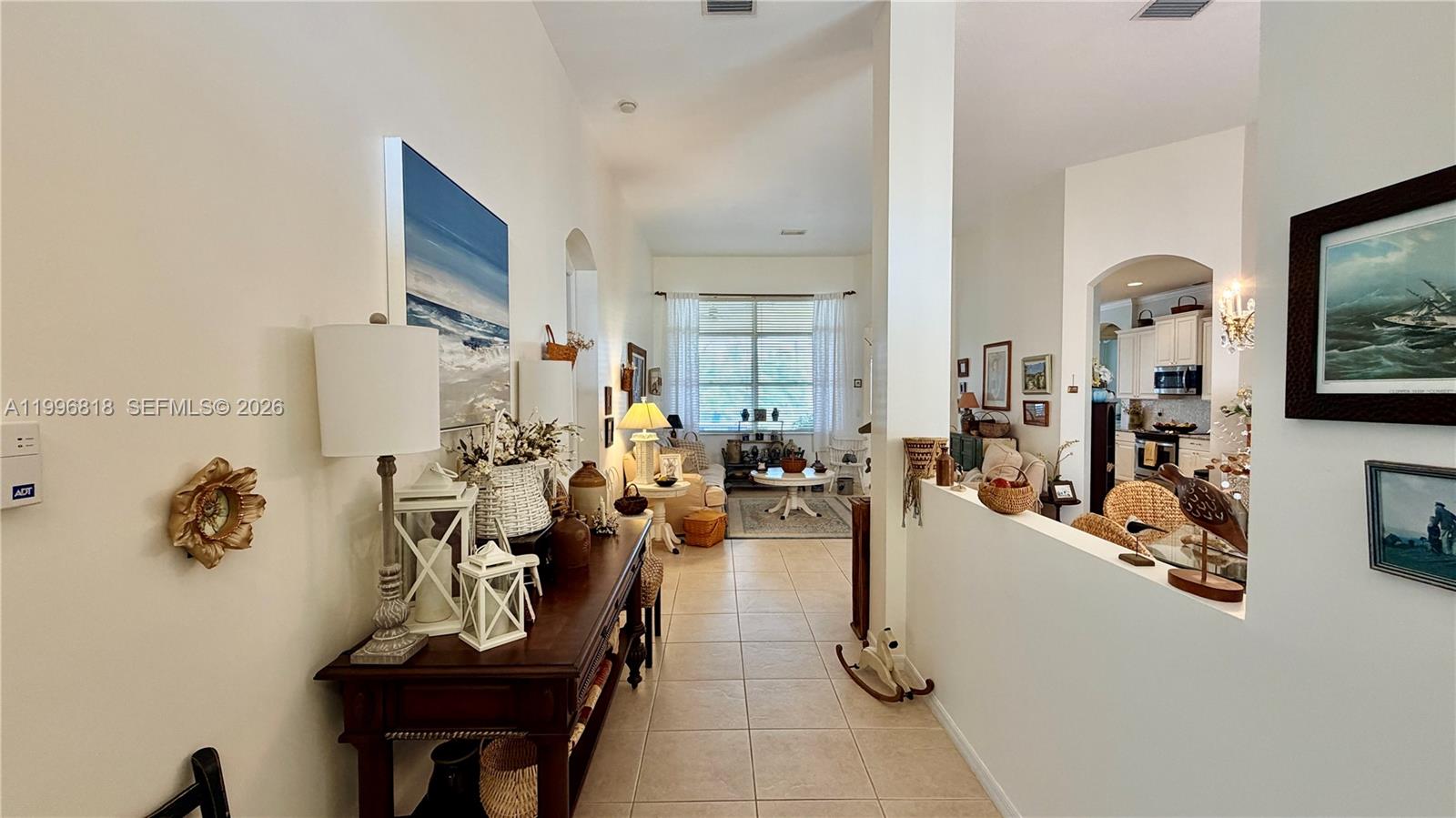 608 SW Chesapeake Ct