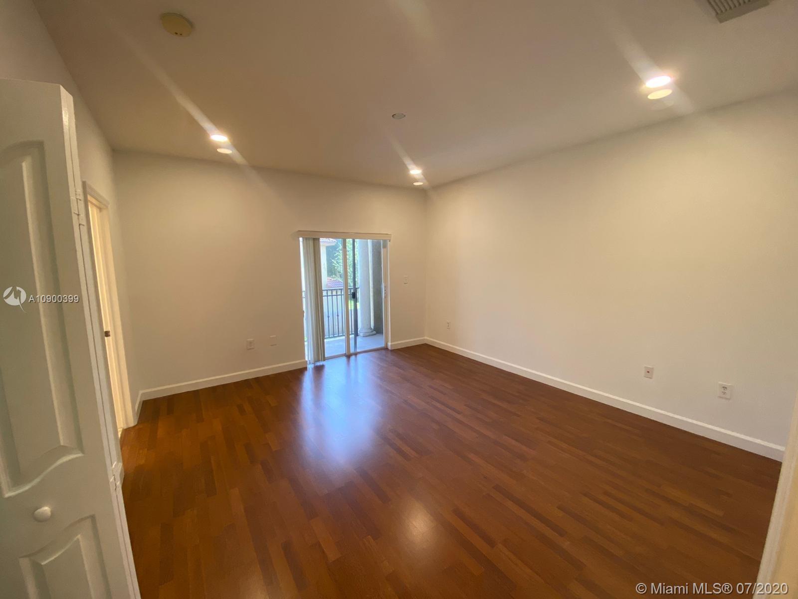 SILVER PALM HOMES - Residential Lease