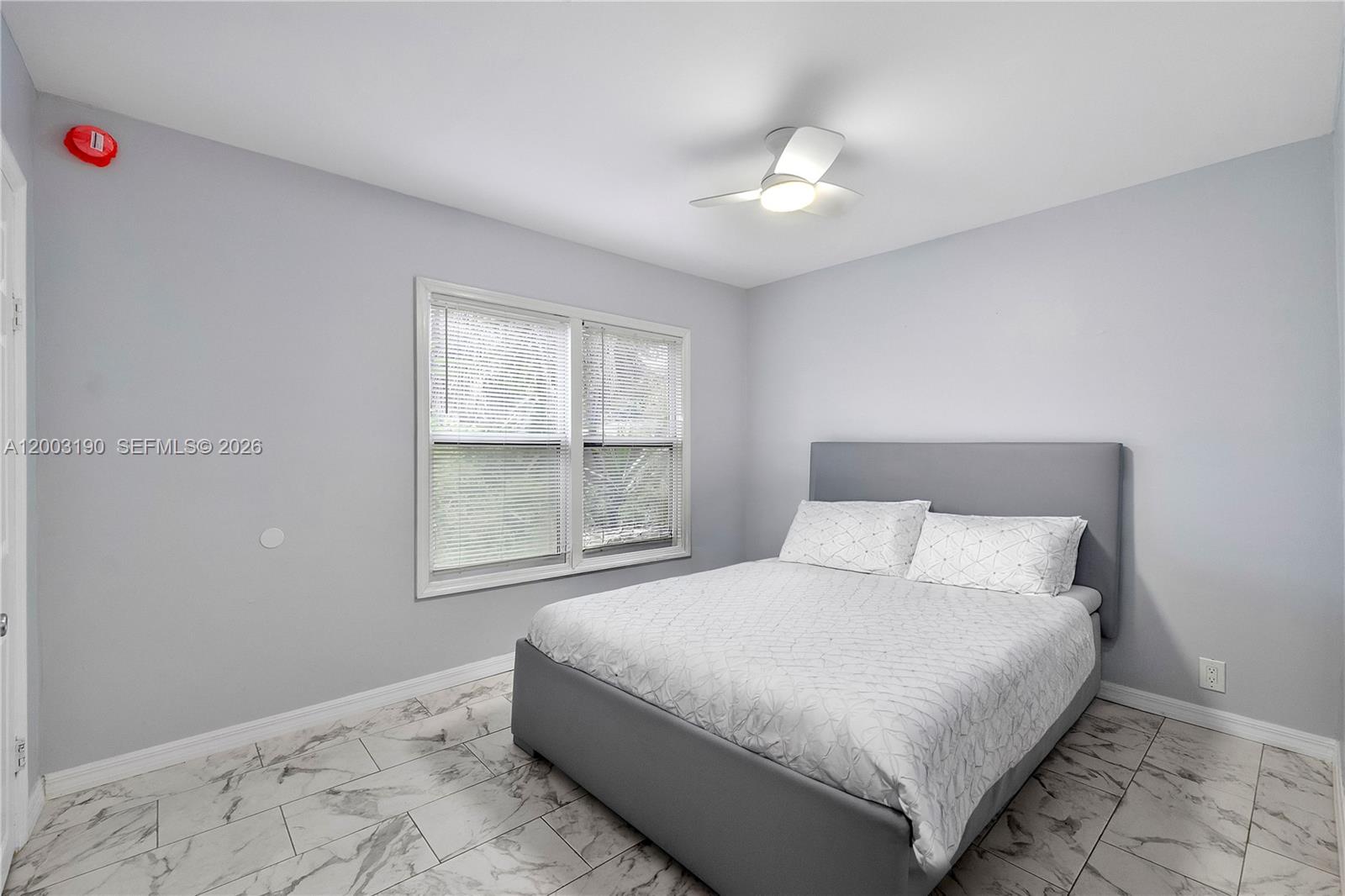 OAKLAND PARK SECOND ADD - Residential Lease