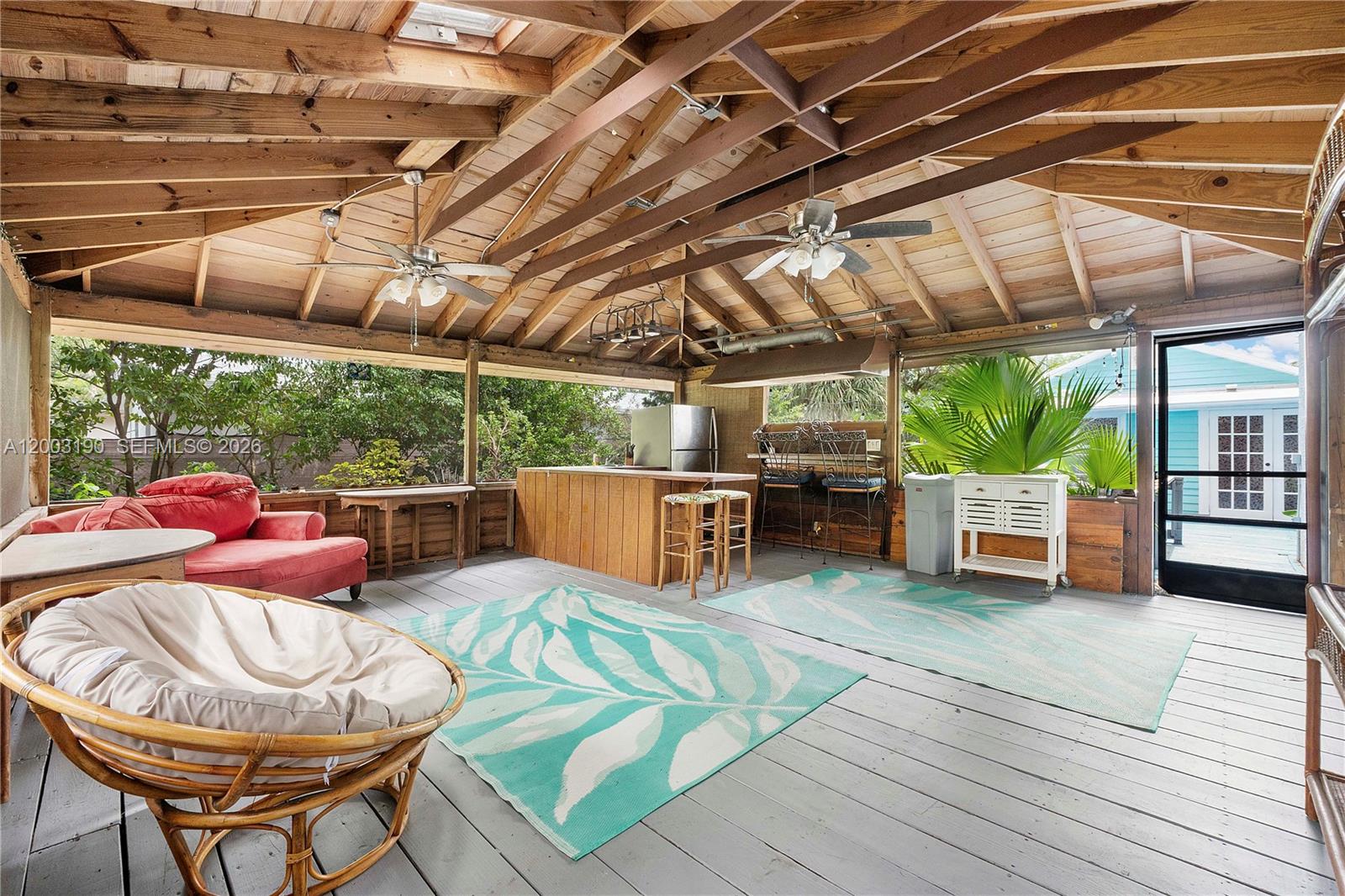 OAKLAND PARK SECOND ADD - Residential Lease