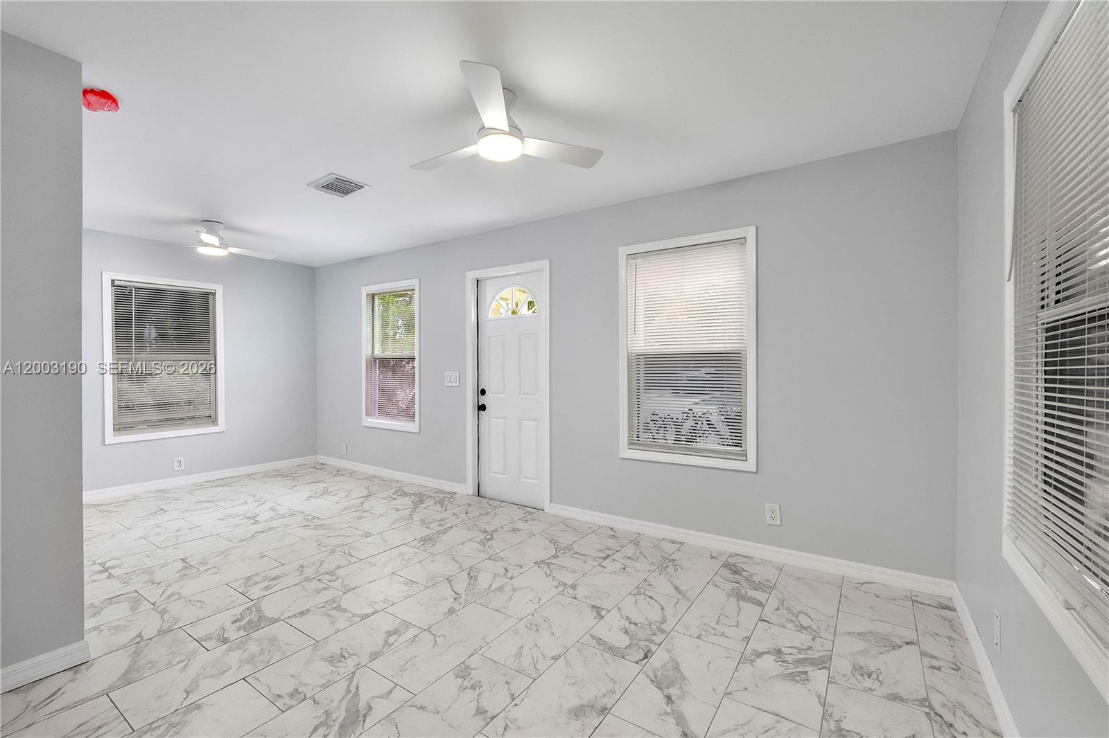 OAKLAND PARK SECOND ADD - Residential Lease