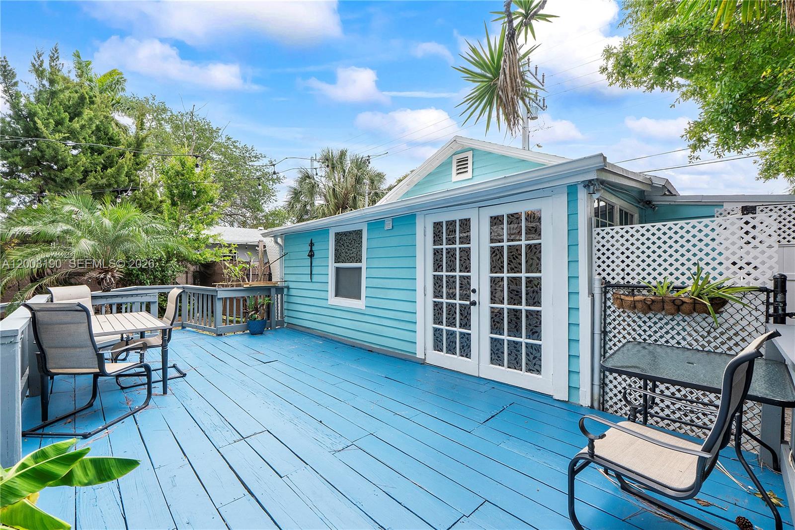 OAKLAND PARK SECOND ADD - Residential Lease