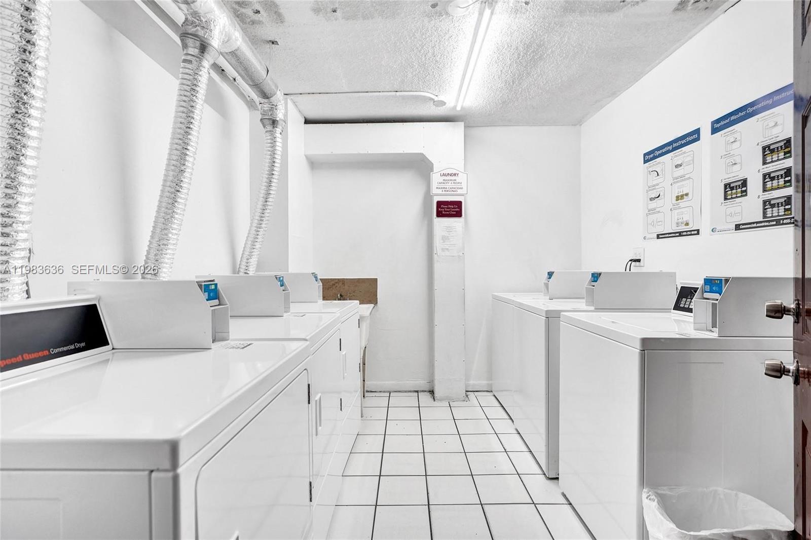 FONTAINEBLEAU GARDENS CON - Residential Lease