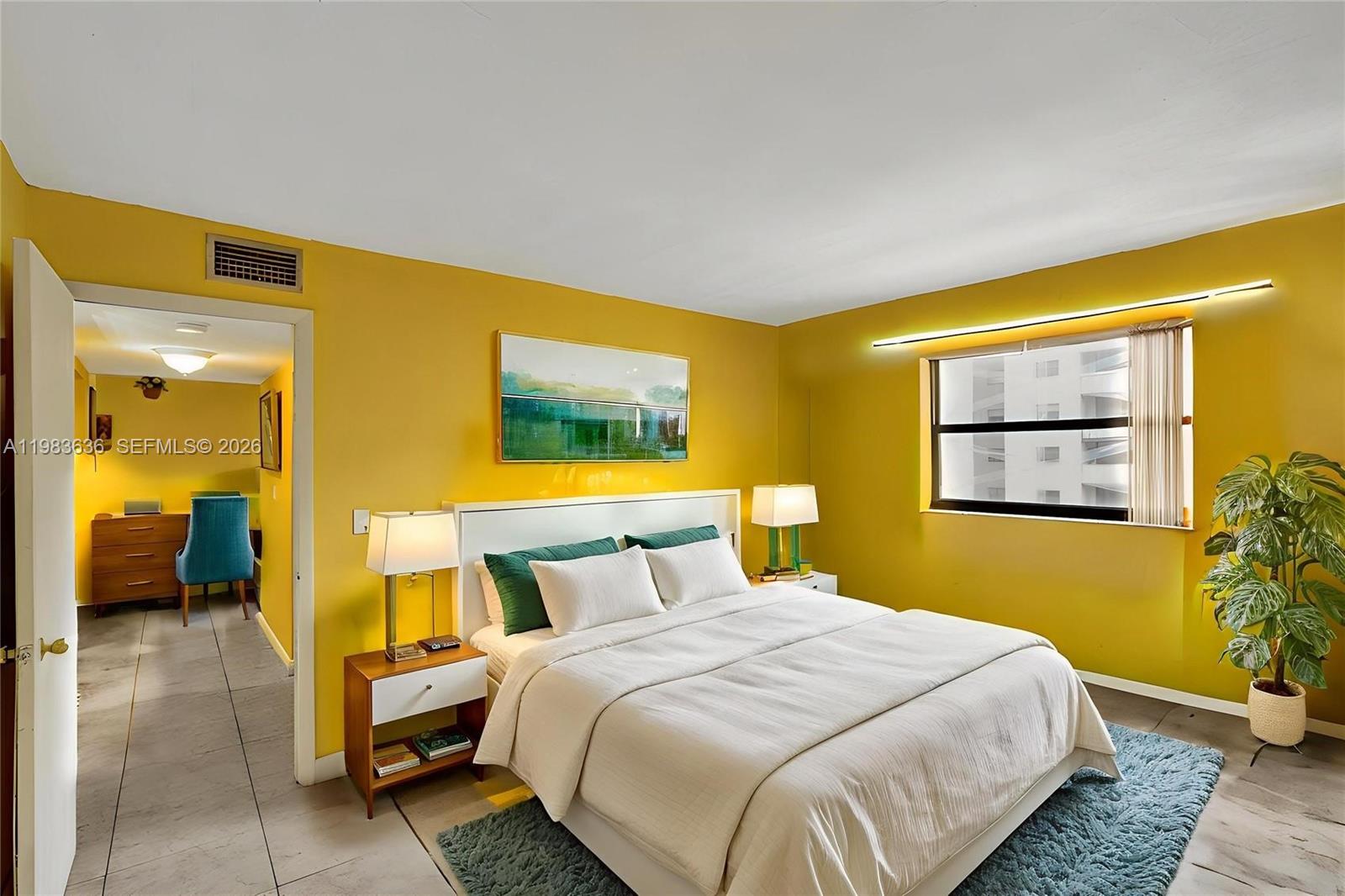 FONTAINEBLEAU GARDENS CON - Residential Lease