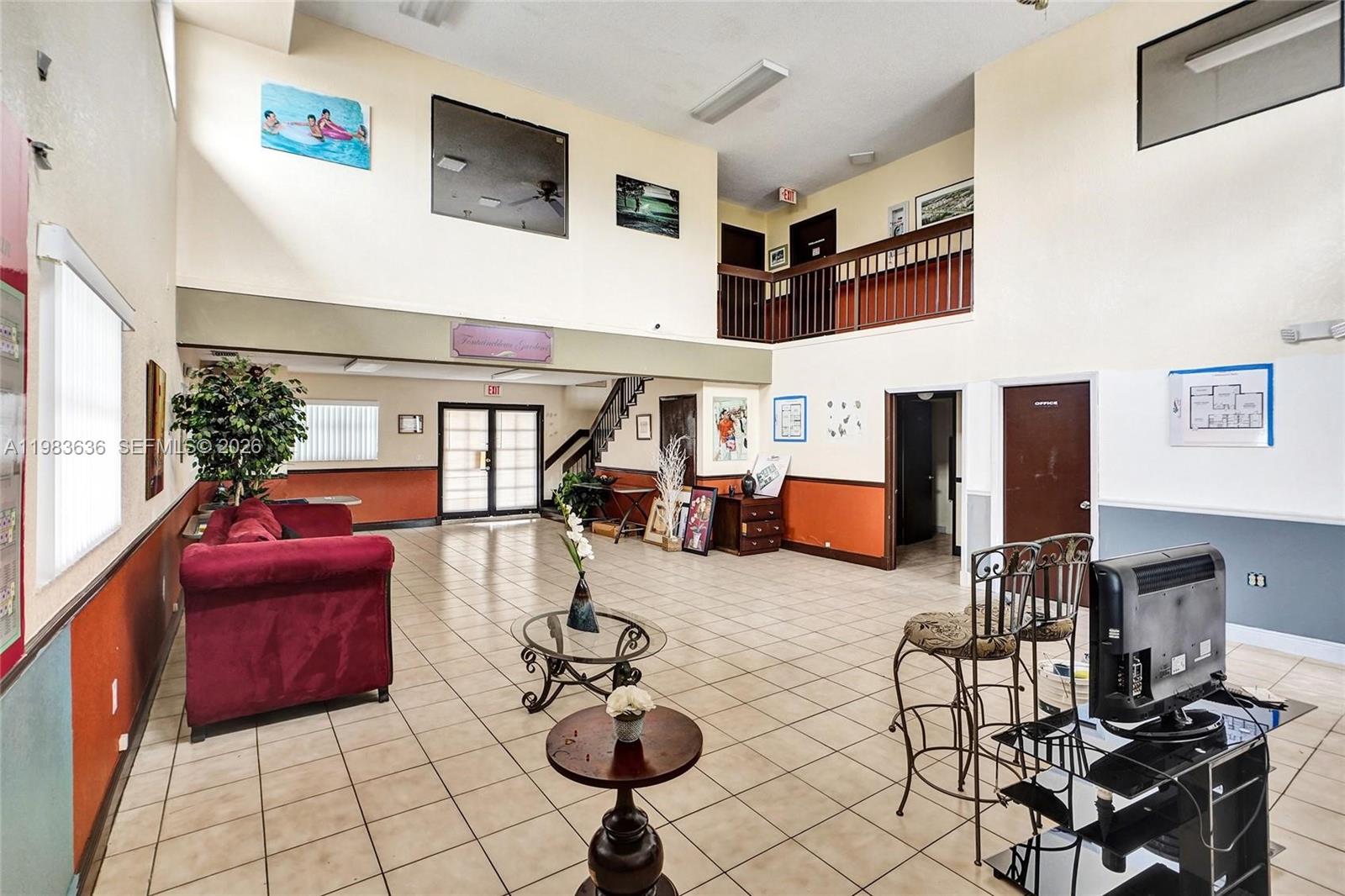 FONTAINEBLEAU GARDENS CON - Residential Lease