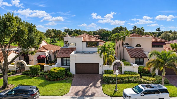 718 DEER CREEK VIA VERONA, DEERFIELD BEACH, FL 33442 - Image ff8a8726fb07bdefb0def407bc863a89/846702455