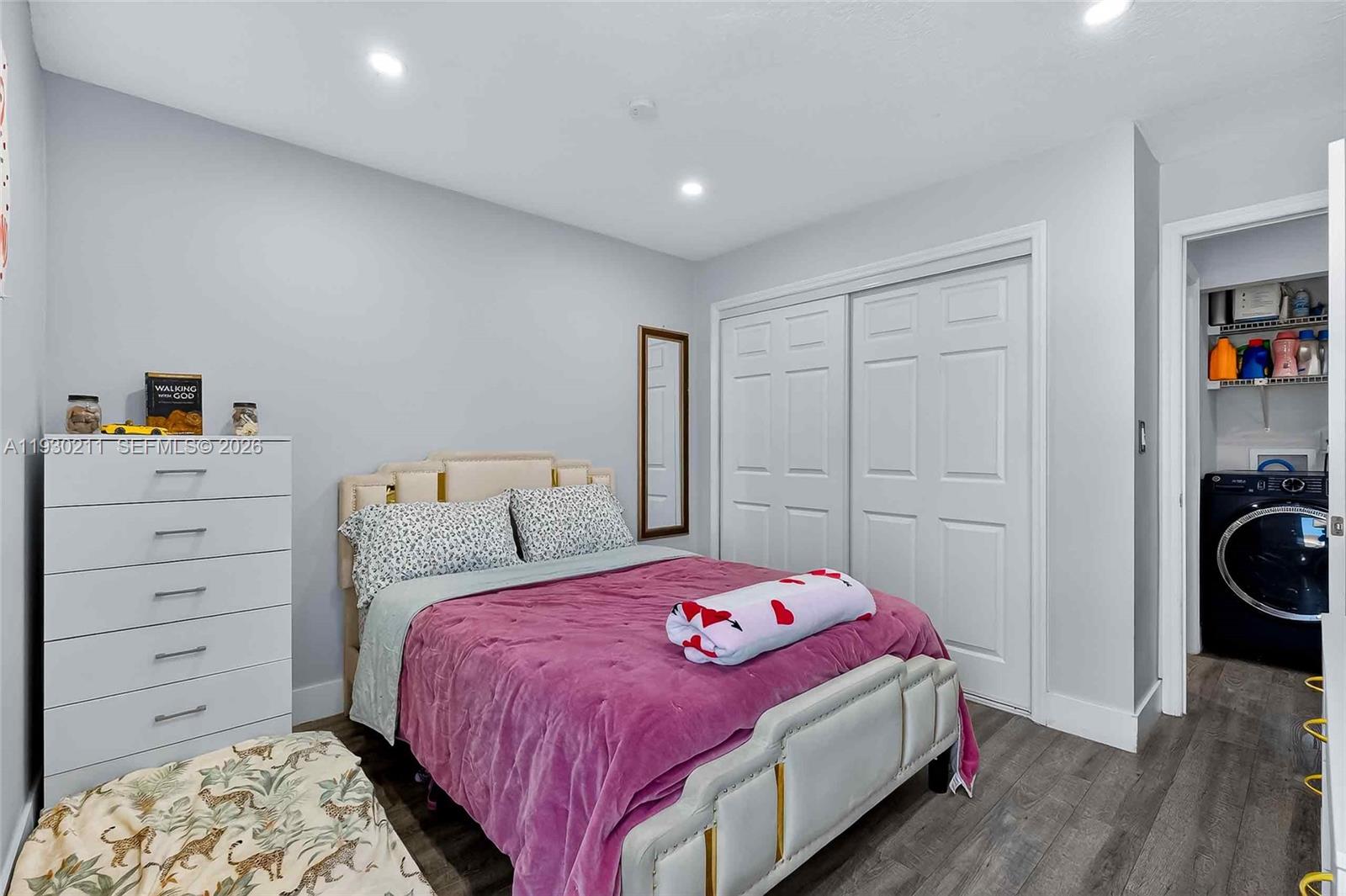 OAK PARK SEC 7 - Residential