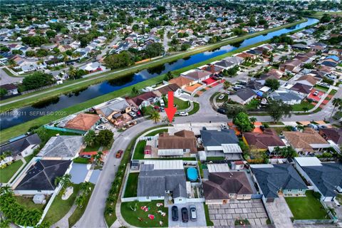 20810 SW 125th Ct Rd Miami FL 33177