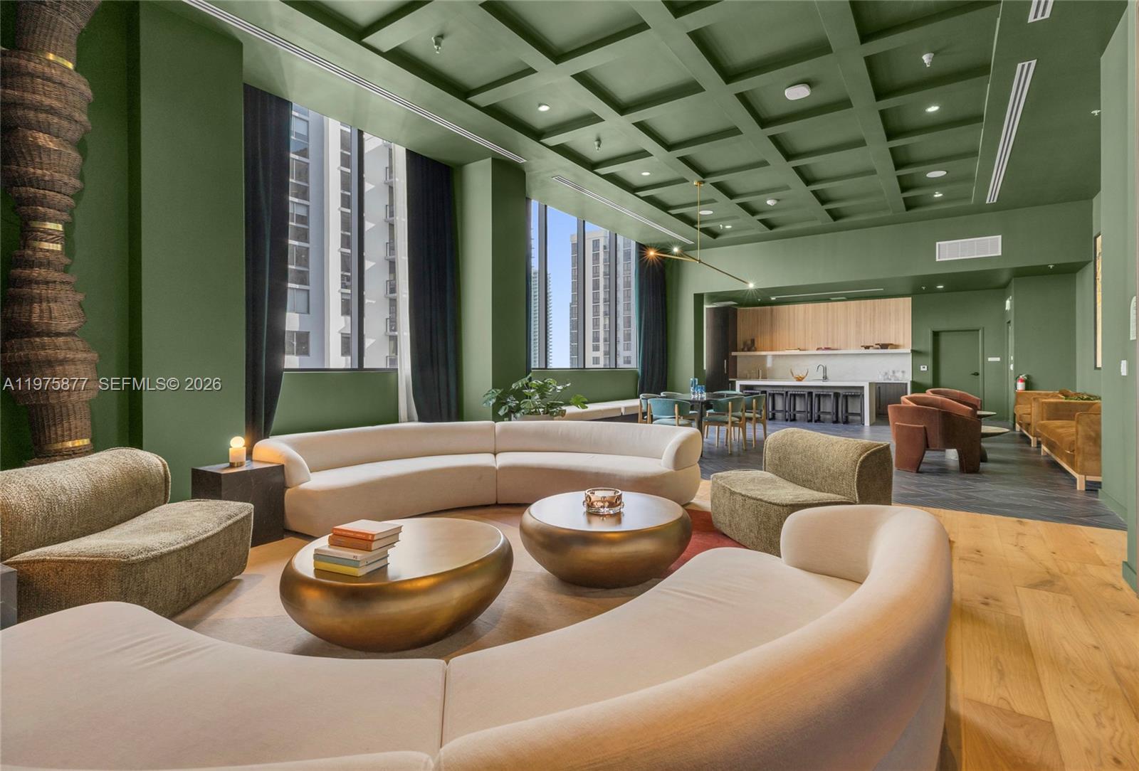 THE CROSBY MIAMI WORLDCENT - Residential