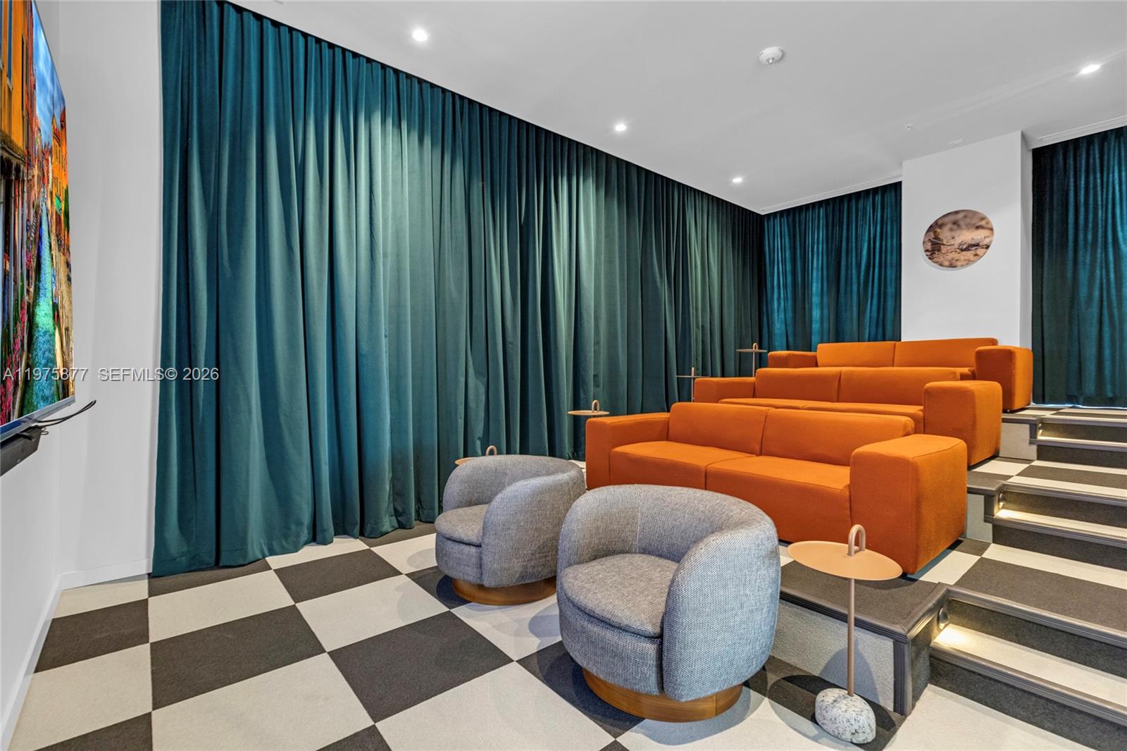 THE CROSBY MIAMI WORLDCENT - Residential