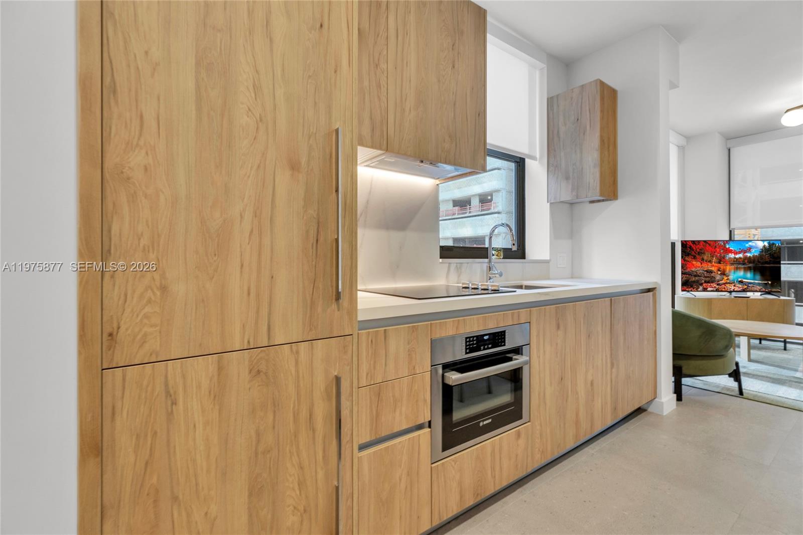 THE CROSBY MIAMI WORLDCENT - Residential