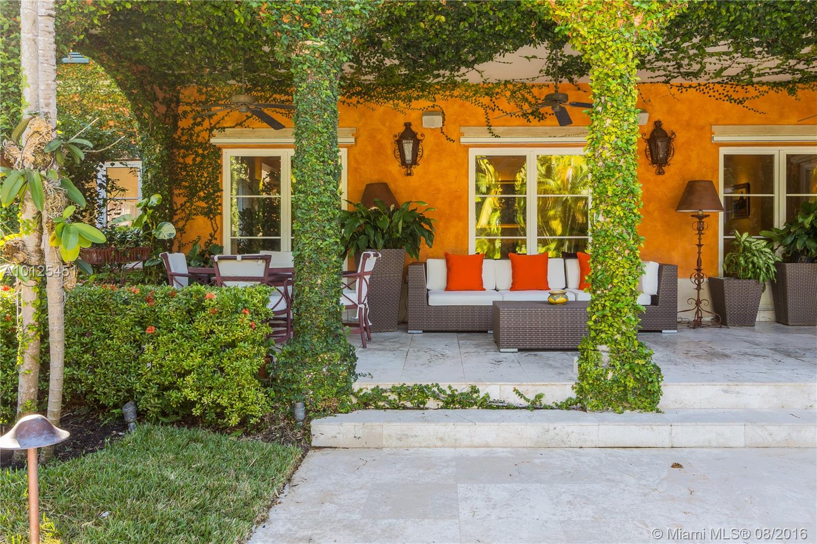 LA GORCE ISLAND - Residential