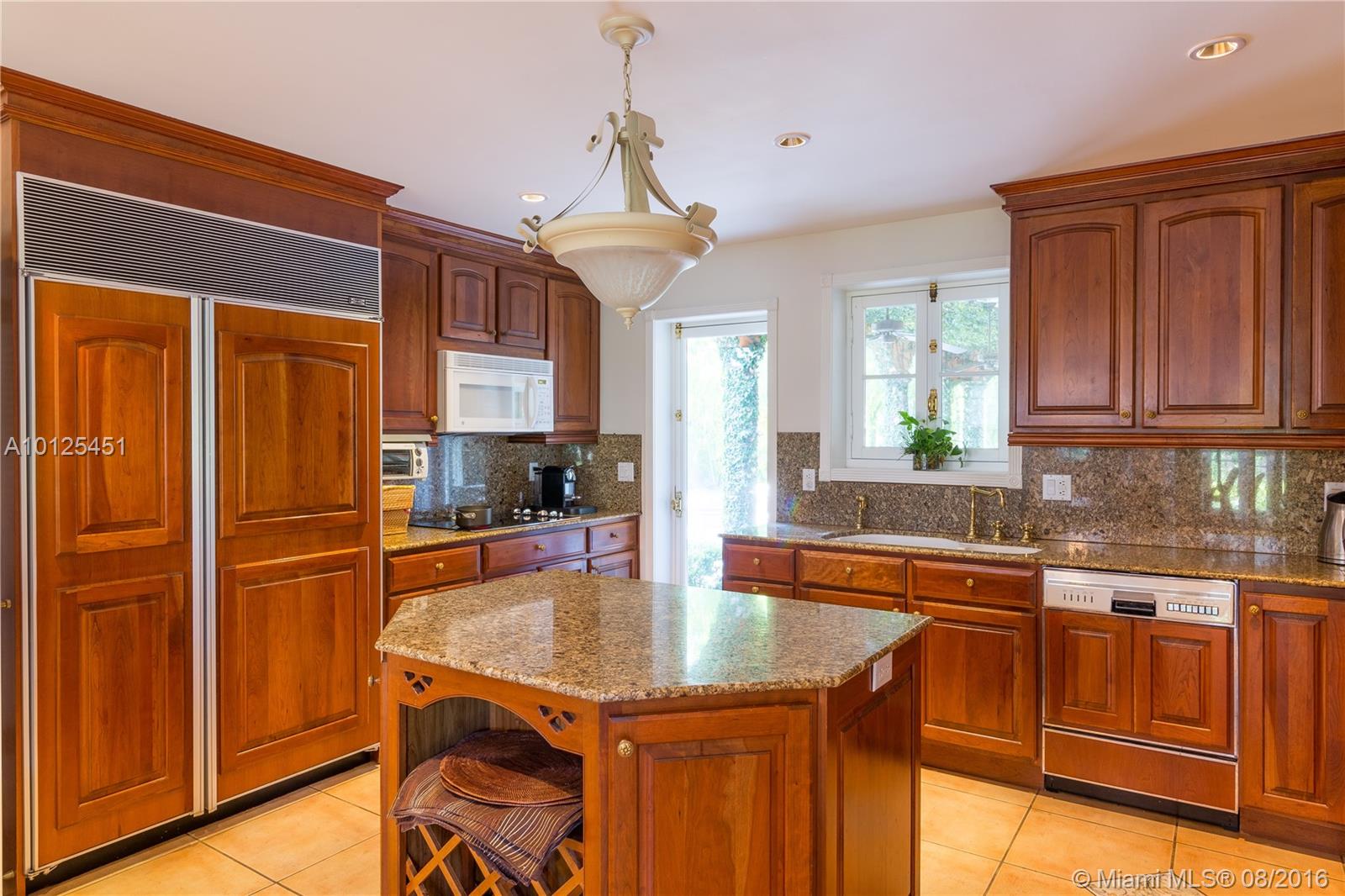 LA GORCE ISLAND - Residential