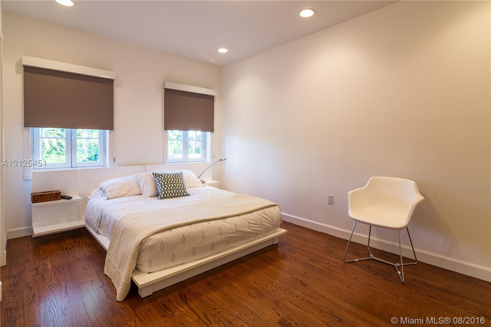 LA GORCE ISLAND - Residential