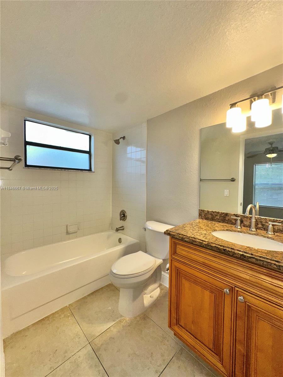 PALM BEACH PLACE CONDO - Residential Lease
