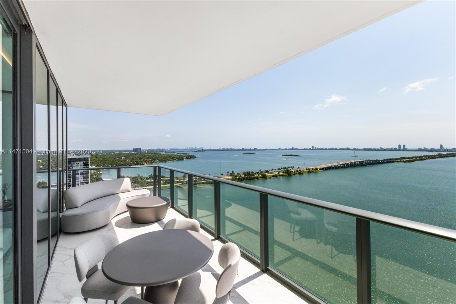 ONE PARAISO CONDO - Residential