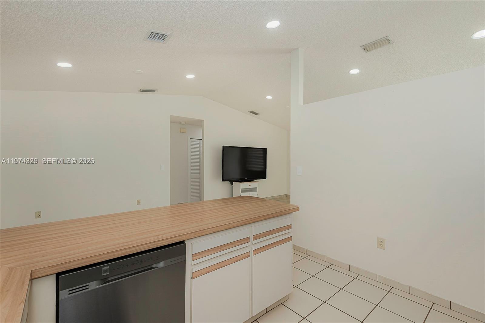 WEST MILLER HEIGHTS SEC 2 - Residential